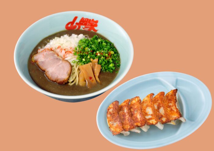 鬼煮干しラーメン餃子セット
